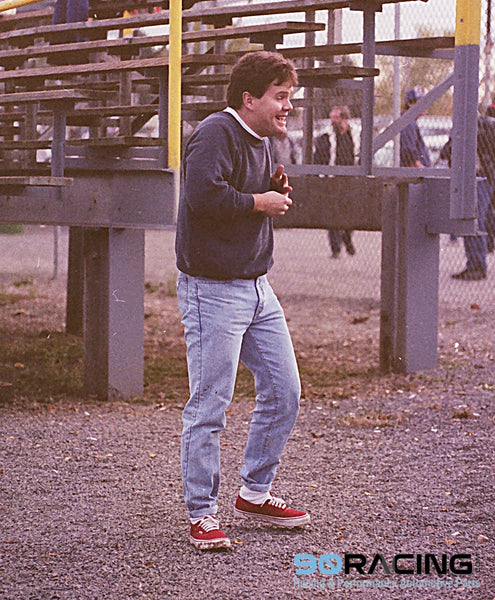 Mark Kinser shoots hoops with Dale Blaney