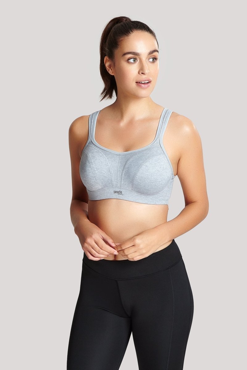 Elomi Energise J-Hook Underwire Sports Bra (8041),38GG,Black at   Women's Clothing store