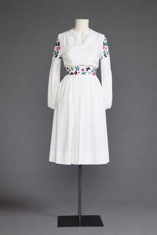 KARLA KNUEFERMANN EMBROIDERED DRESS-03