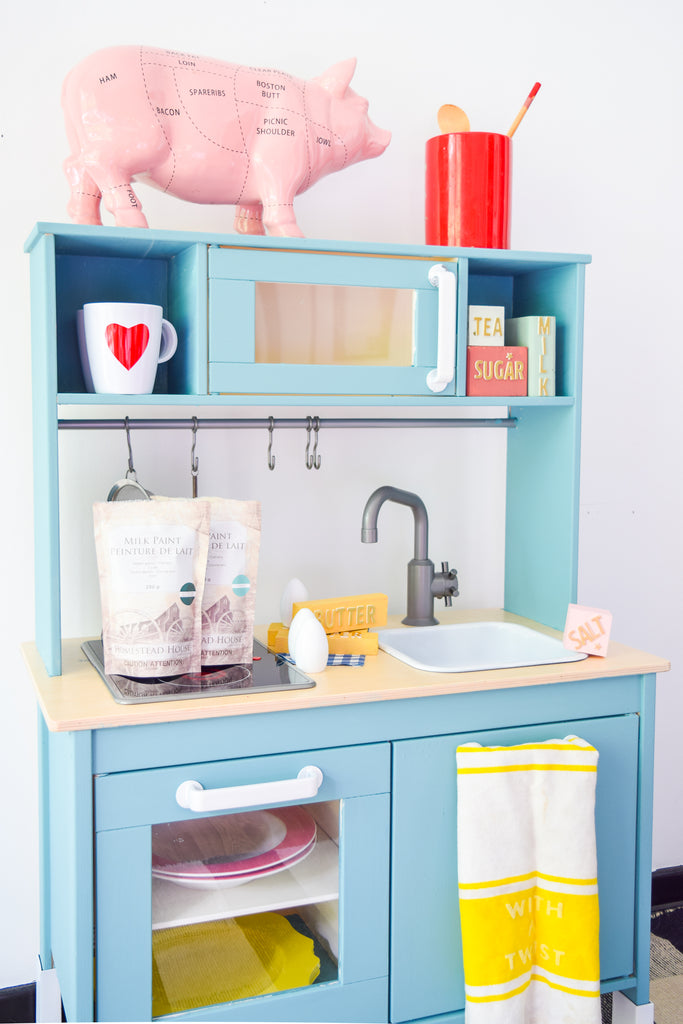 Give the IKEA DUKTIG Play Kitchen a makeover with milk paint.