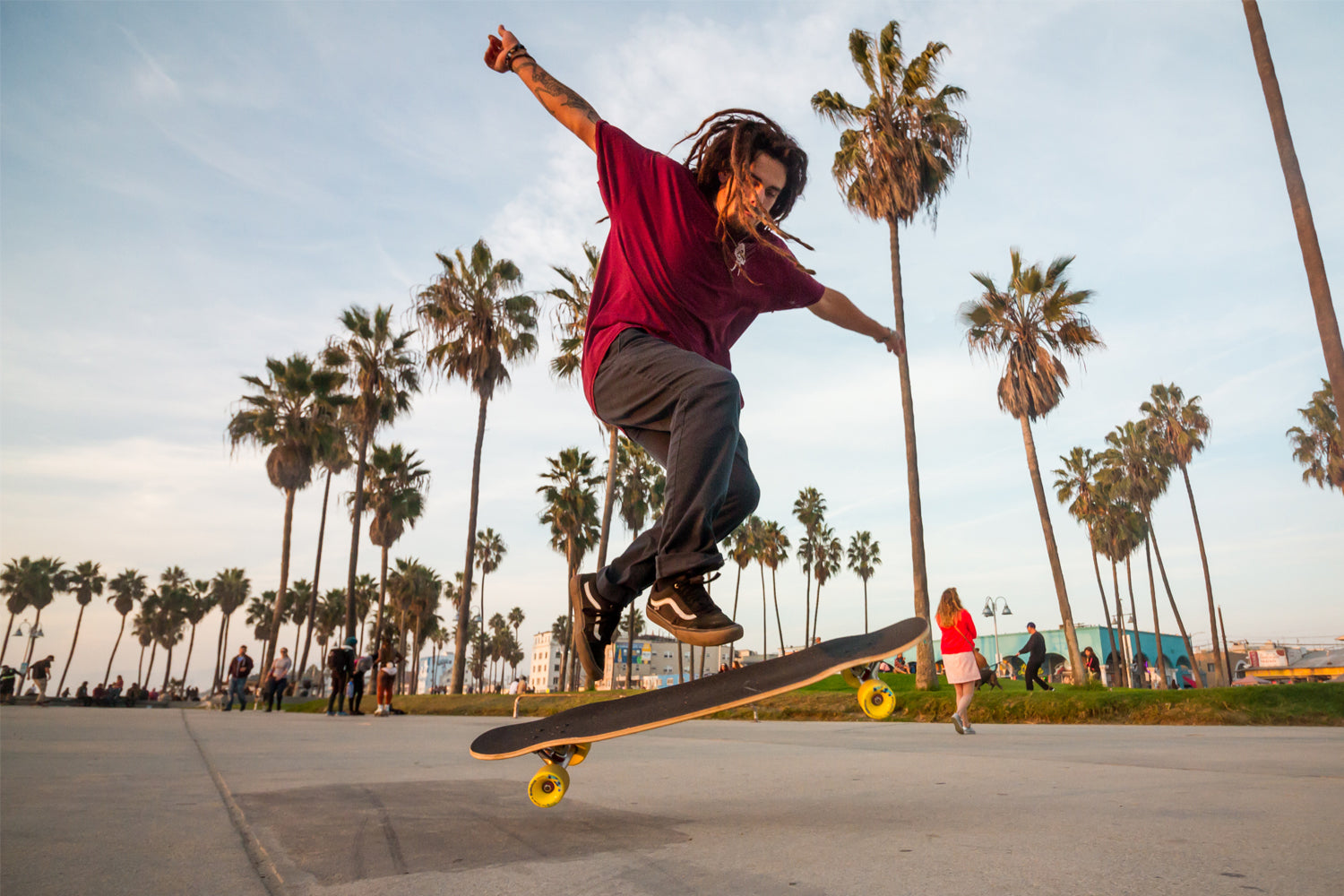 stoked-ride-shop-loaded-basalt-tesseract-vs-dock-sessions-la