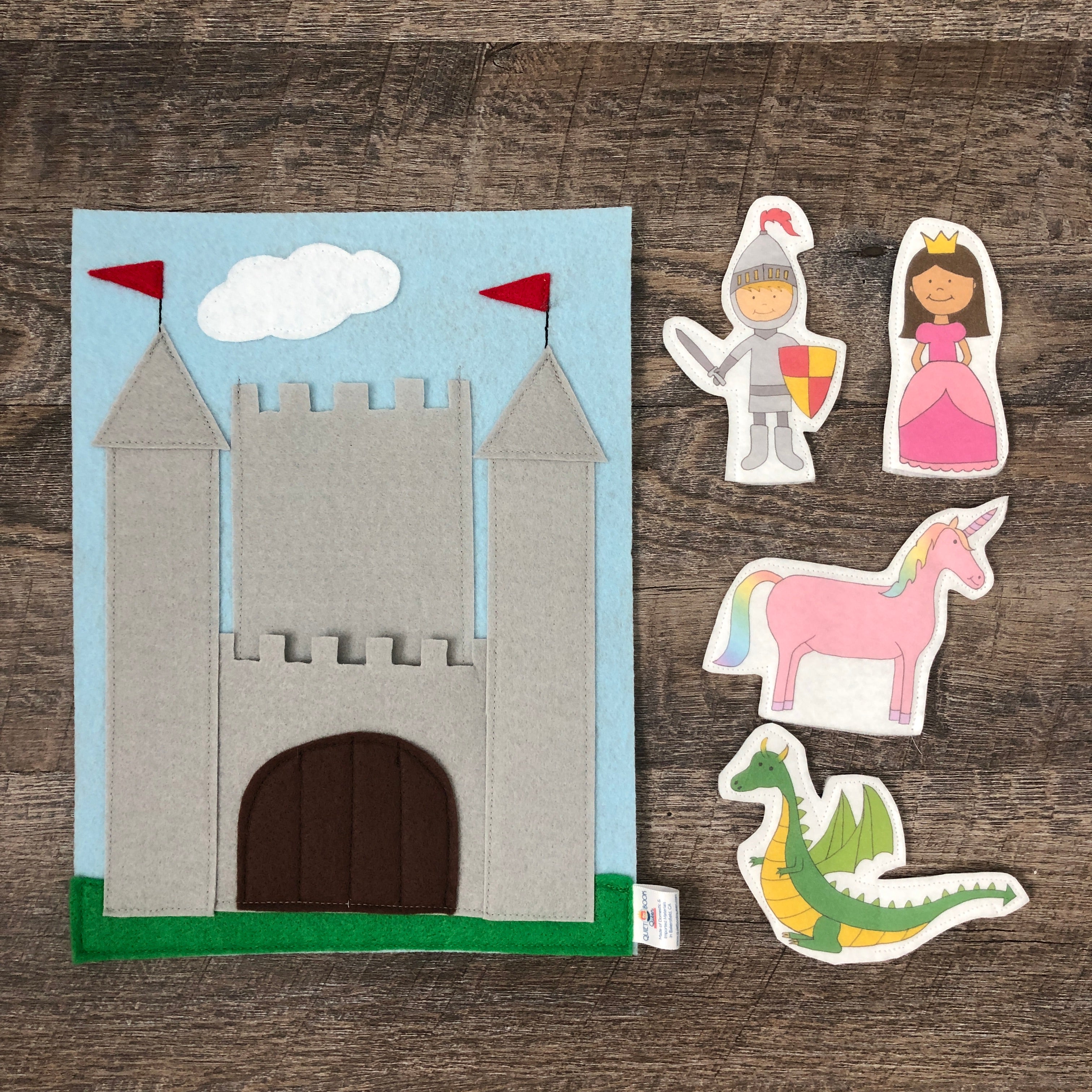 castle-finger-puppet-template-quiet-book-queen-crafts-in-between