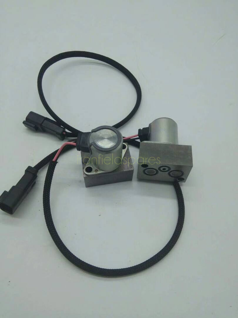 KOMATSU PC200-7 Main Pump Solenoid Valve 702-21-57400 (Japan)