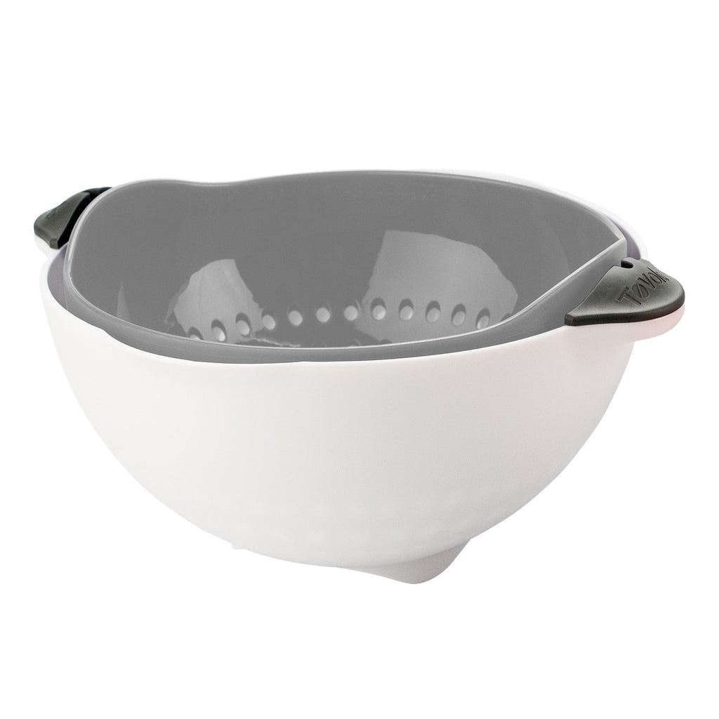 https://cdn.shopify.com/s/files/1/2178/5793/products/tovolo-soak-n-strain-colander-3qt-624400_1024x1024.jpg?v=1698416123