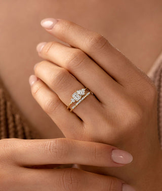 0.50 Carat 4-Claw Round Diamond Engagement Ring – LeGassick Jewellery