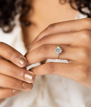 Noam Carver Three-Stone Diamond Engagement Ring Setting in White Gold –  Bremer Jewelry