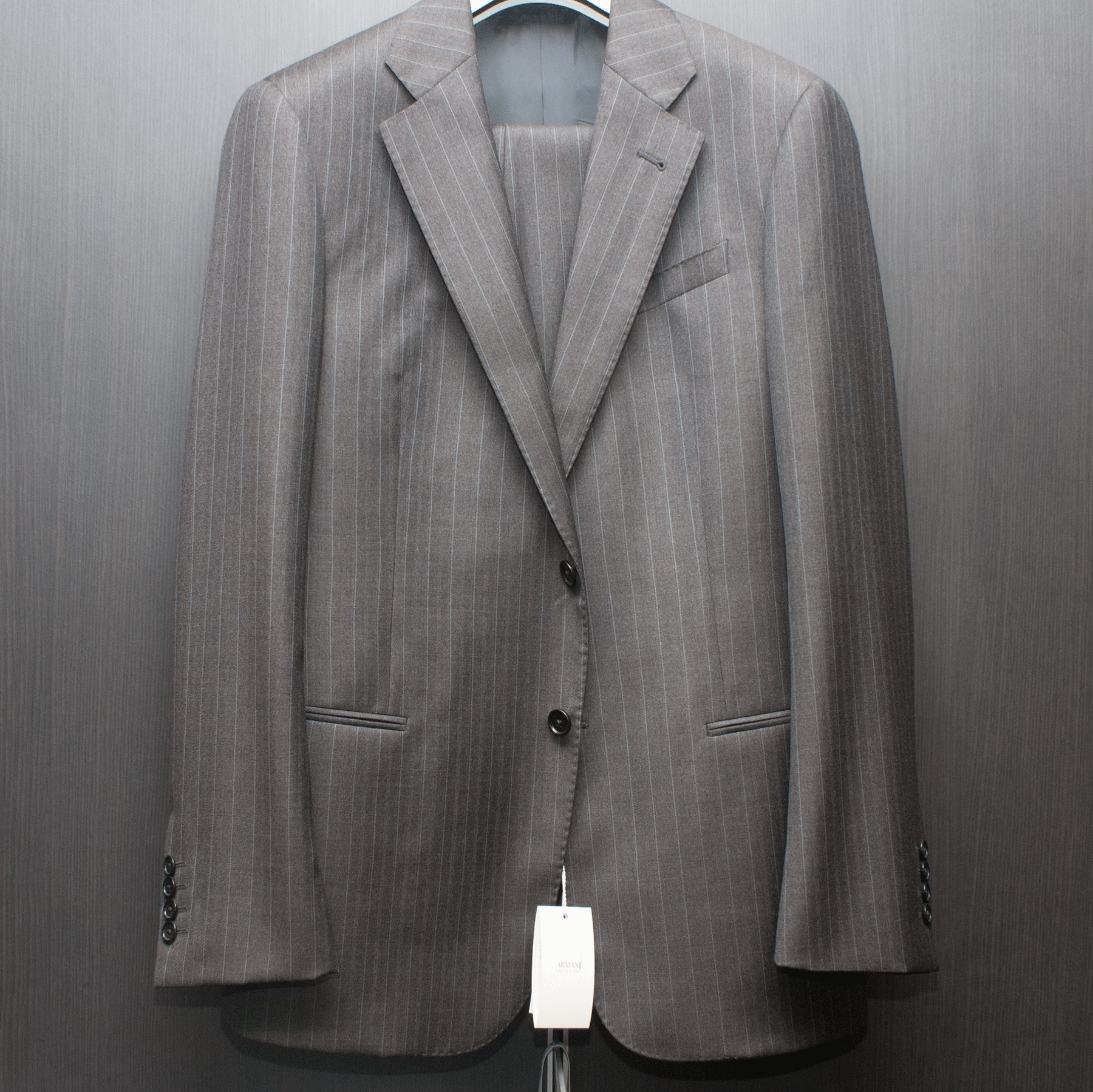 armani suit button replacement