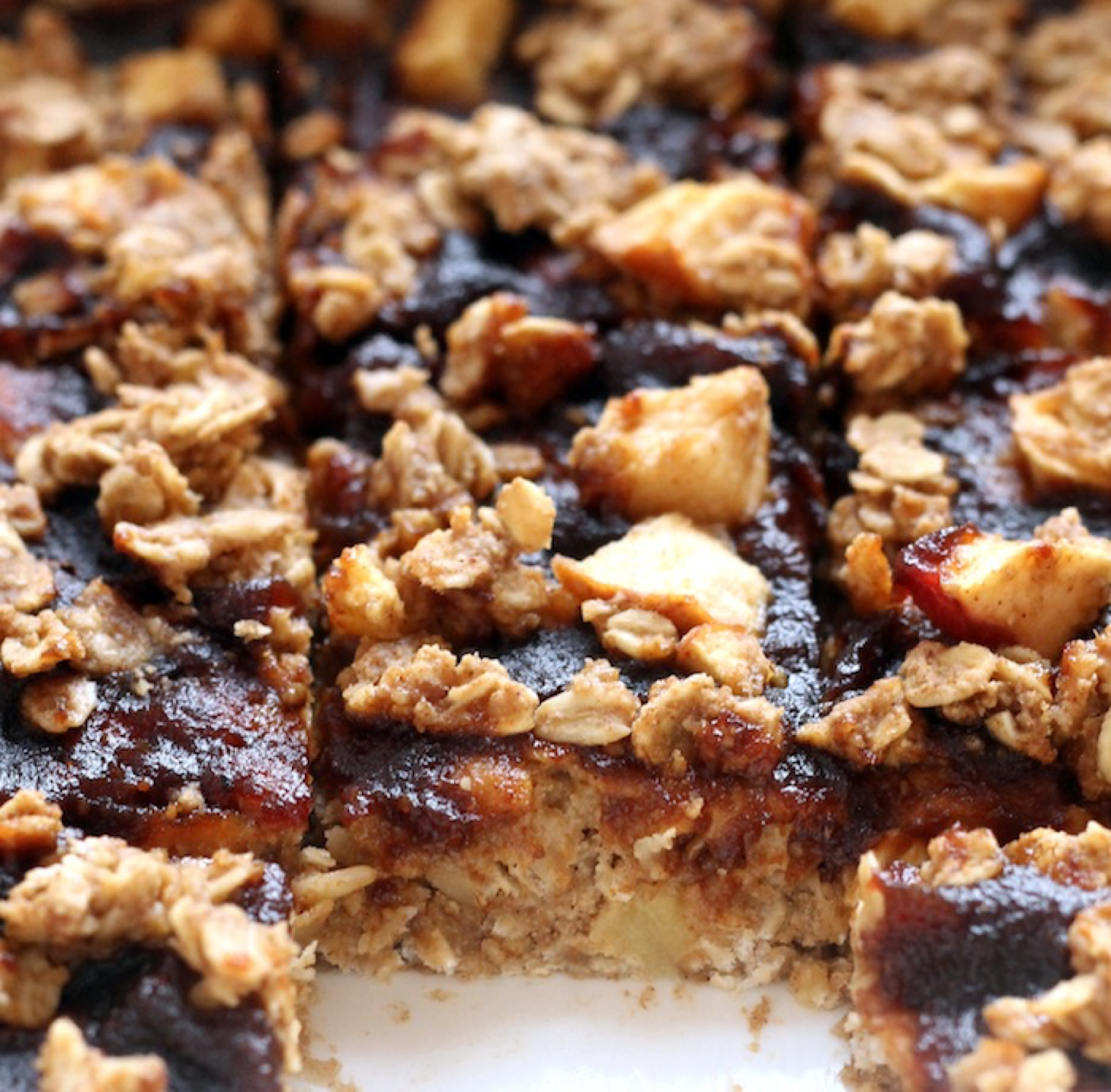 Organic Vegan Apple Oatmeal Bars