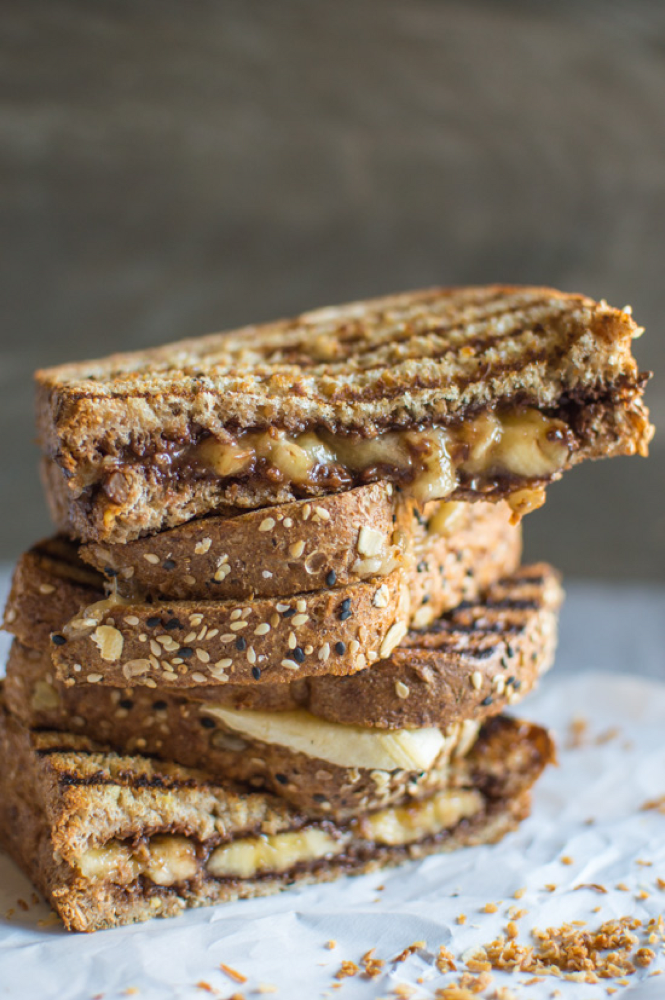 Grilled Banana Nutella Sandwich 