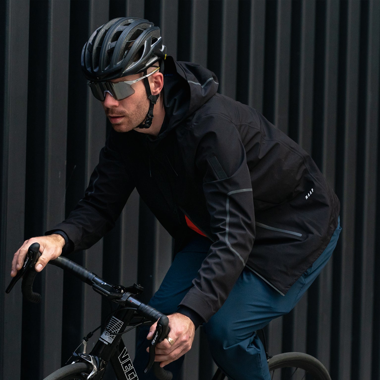 Roam Jacket - MAAP Cycling Apparel