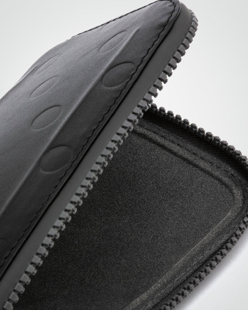 MAAP x Bellroy All-Conditions Phone Pocket - MAAP Cycling Apparel