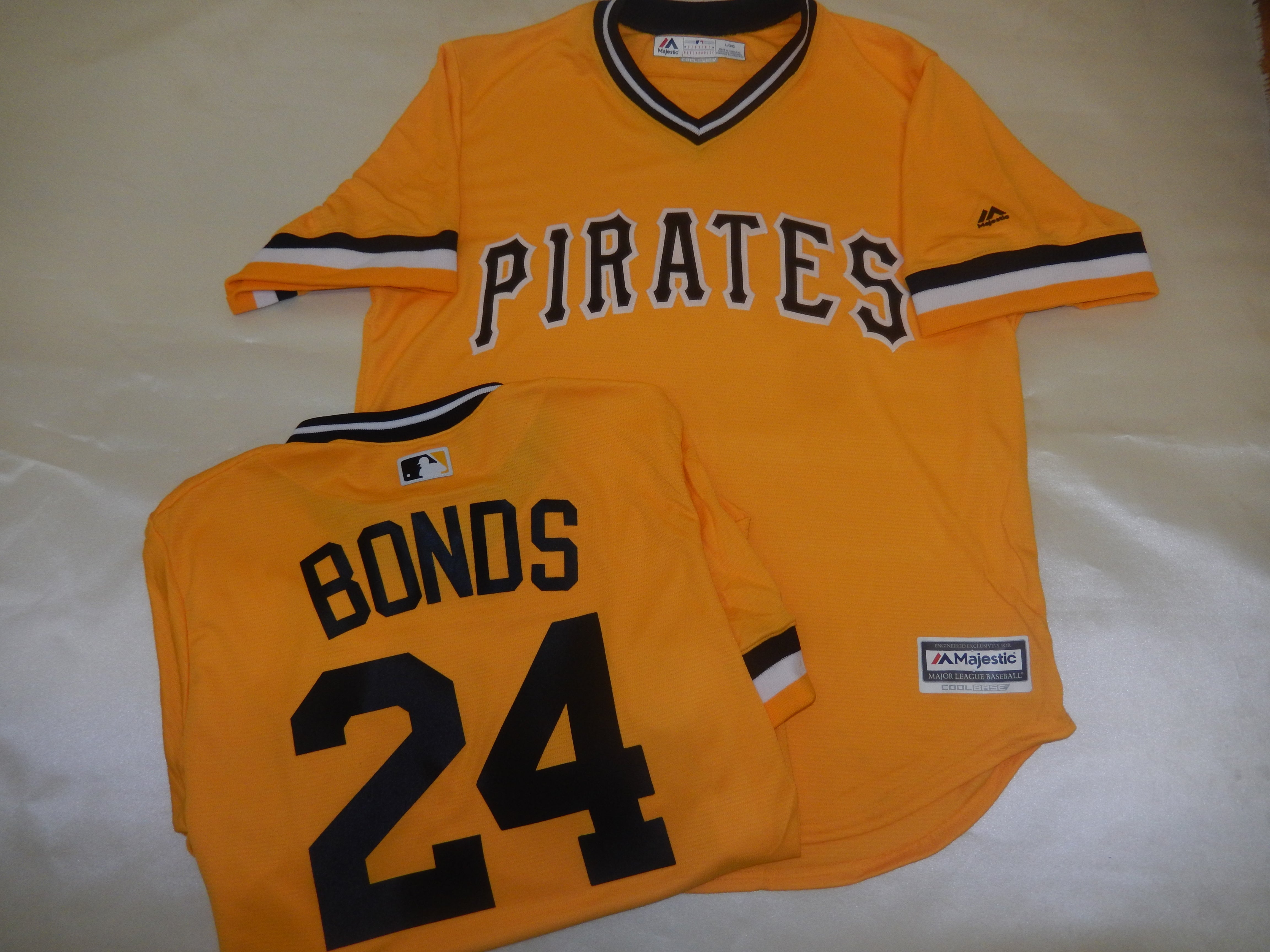 gold pirates jersey