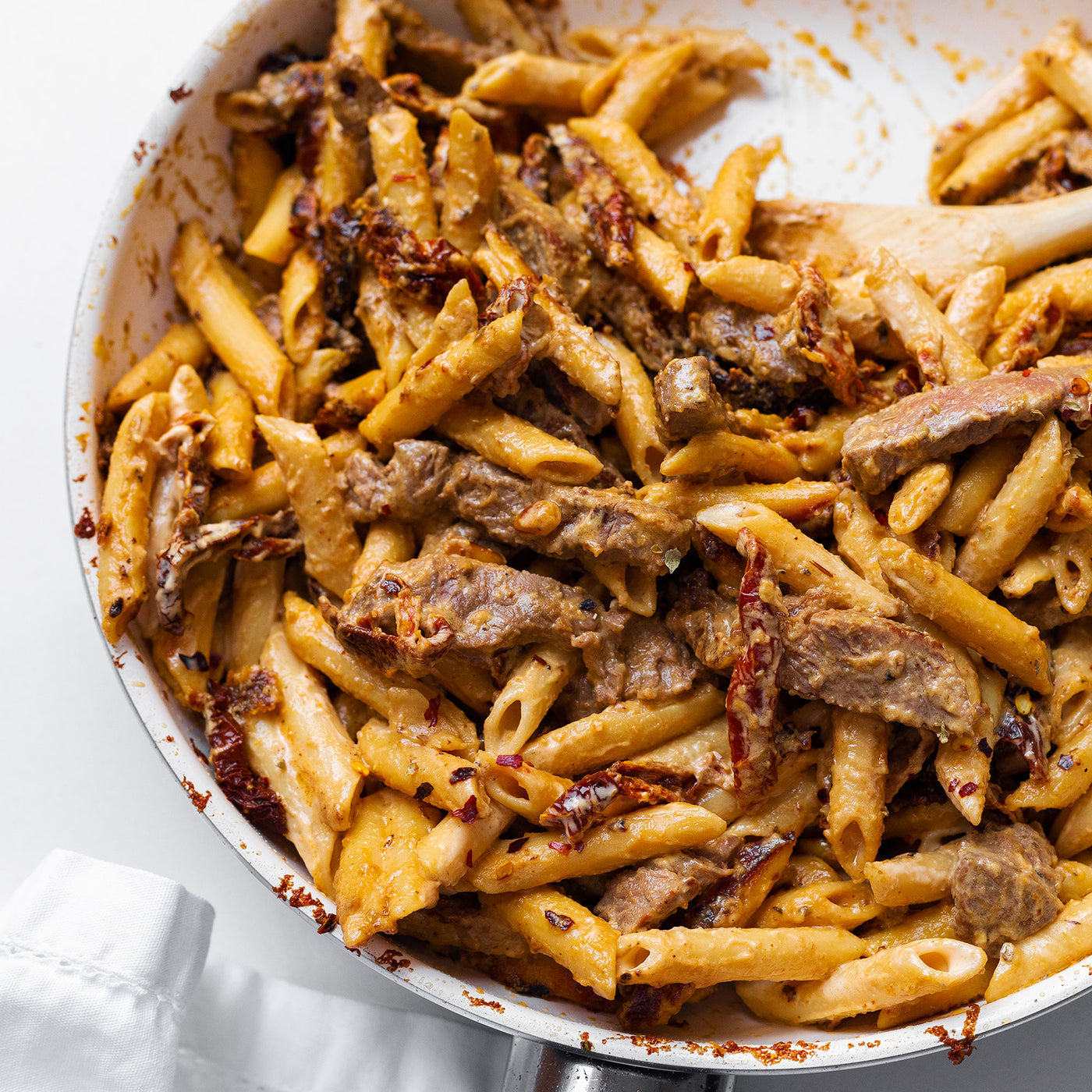 Creamy Sun-Dried Tomato and Steak Pasta - Pre