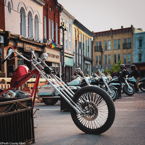 motorcycles-lined-up-perth-county-moto-bike-night