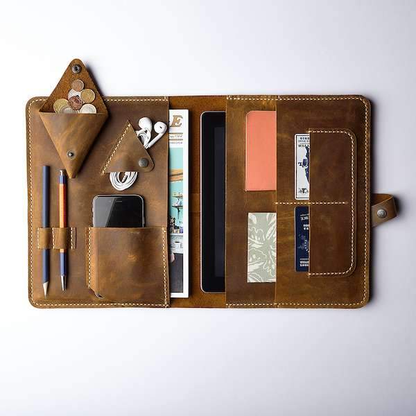 iPad Organiser | Antique Brown | hippist