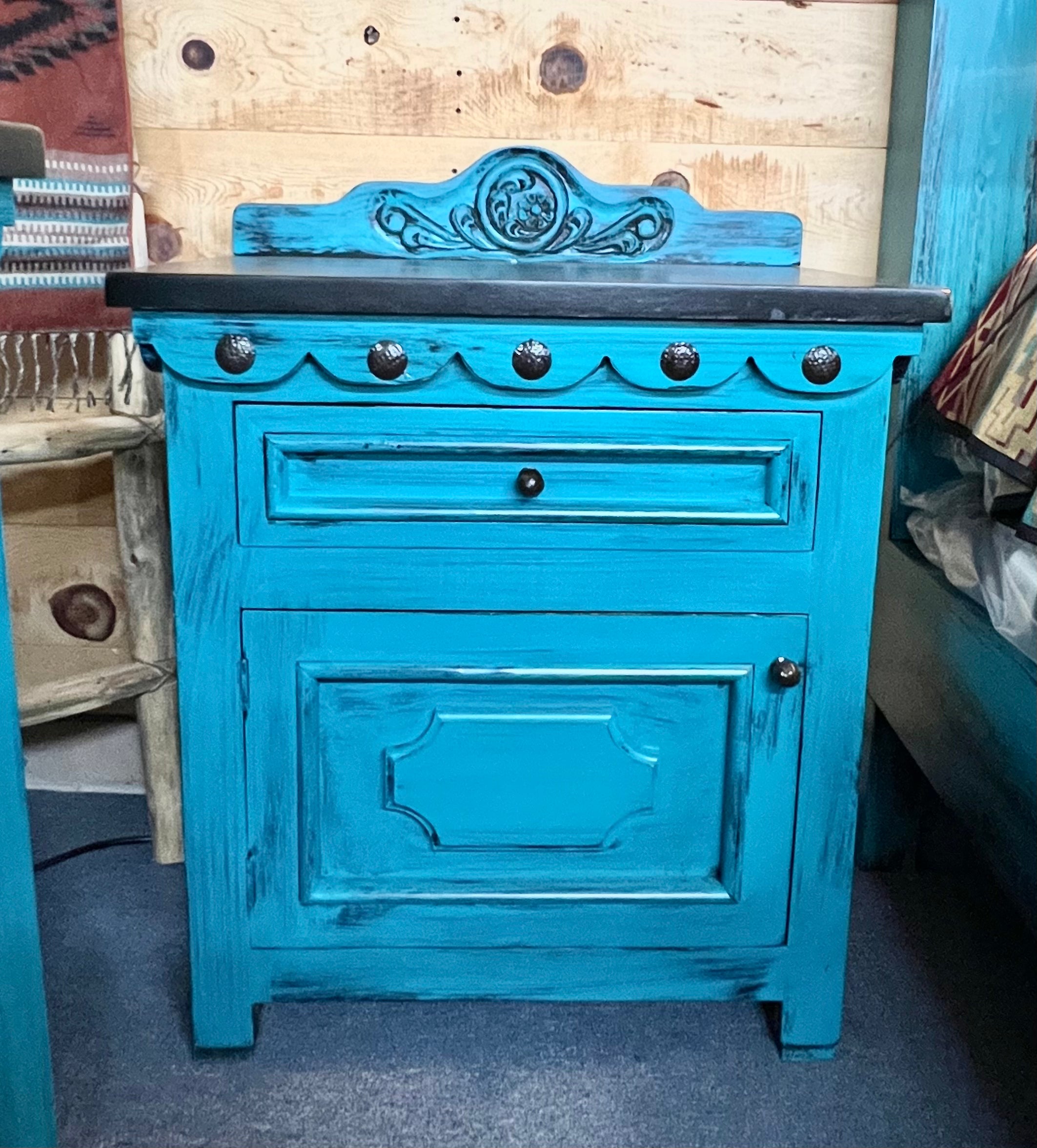 6-Piece Spanish Colonial-Inspired Bedroom Set