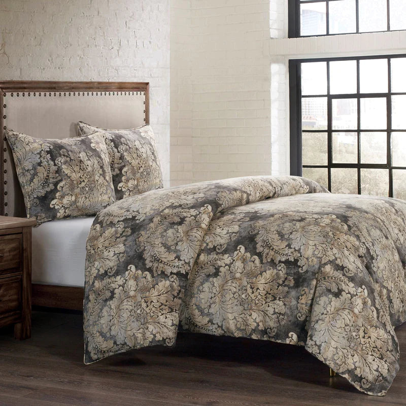 Luxurious VICTORIA DAMASK Bedding Set