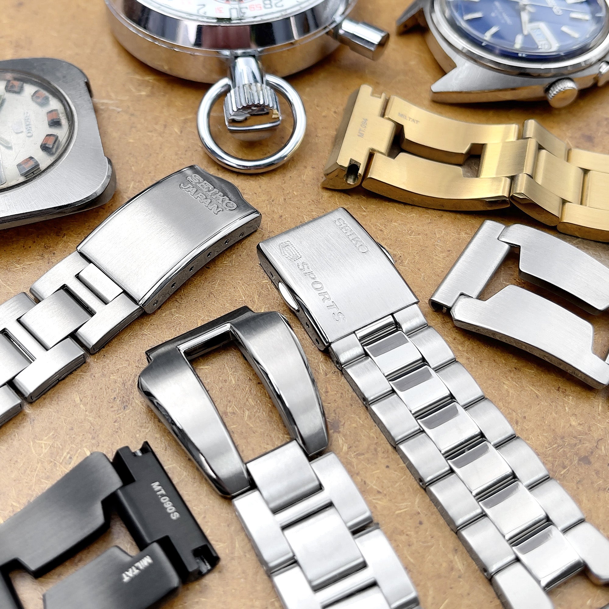 太空人腕時計TW 的 復古Seiko精工剃刀型錶帶和現代款式的剃刀型鋼錶帶