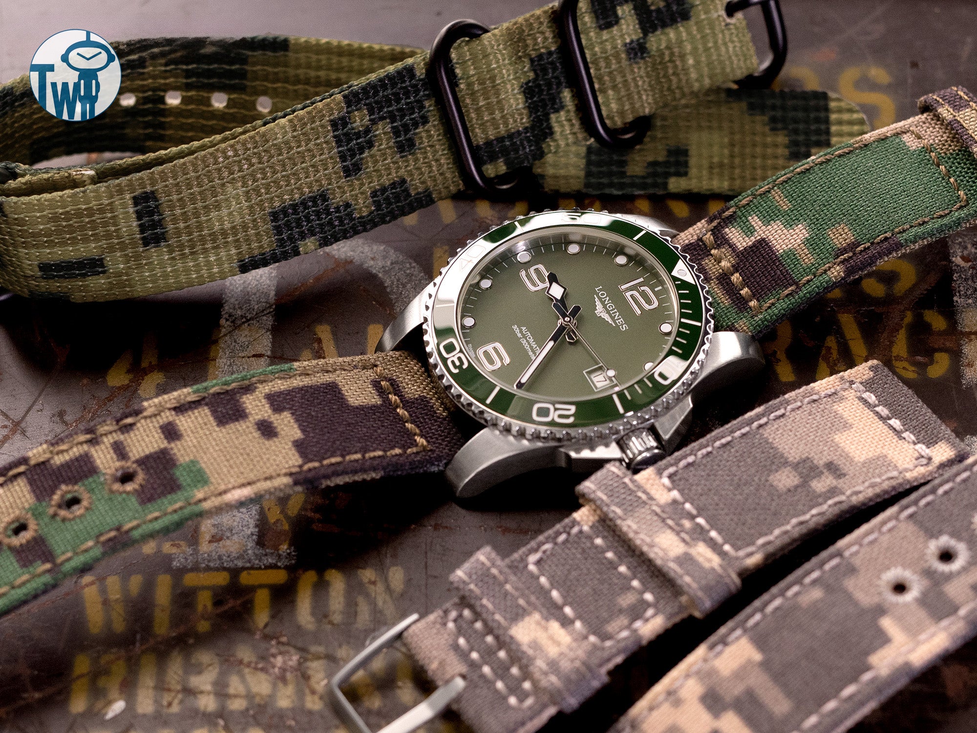 Longines浪琴錶 HydroConquest 深海征服者 41mm 綠色錶盤 L37814069 搭配 太空人腕時計TW的迷彩錶帶。