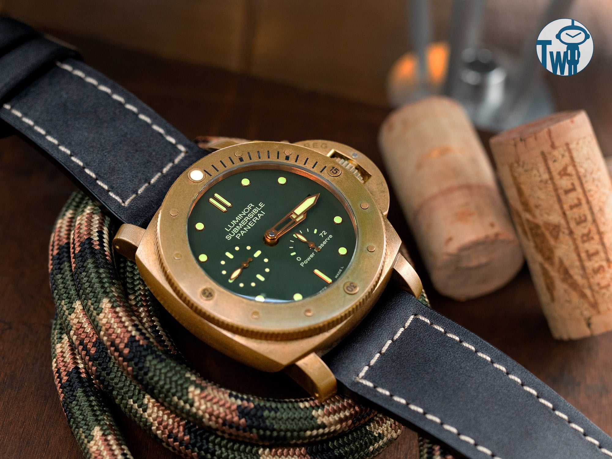 Panerai沛納海 Bronzo 的青銅錶殼隨著時間的流逝會呈現出獨特的銅綠，是Panerai沛納海最受歡迎和錶迷們喜愛的錶款。