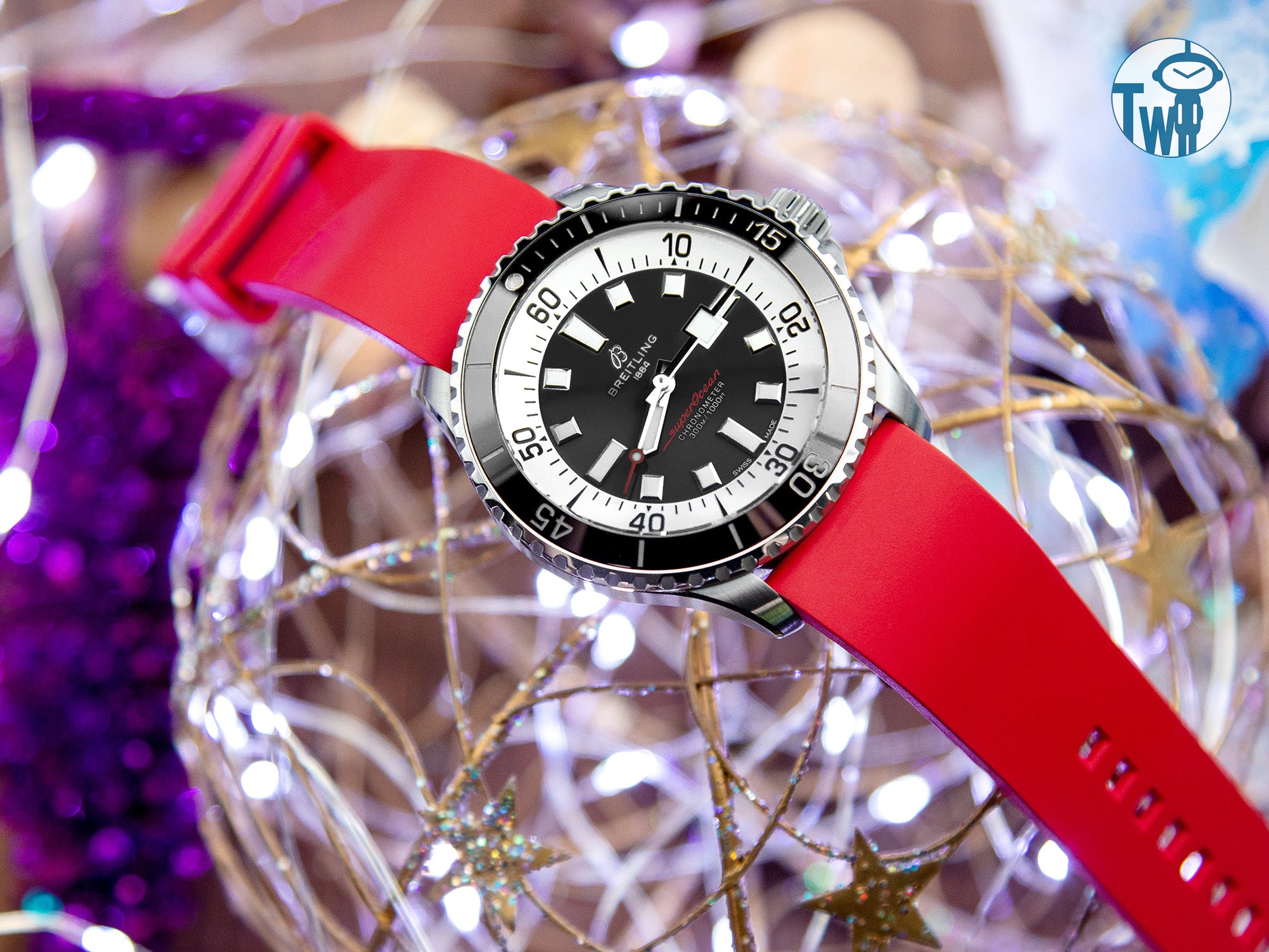 Breitling百年靈 SuperOcean Automatic 44超級海洋自動腕錶 配上 紅色 FKM氟碳橡膠快拆錶帶｜太空人腕時計TW