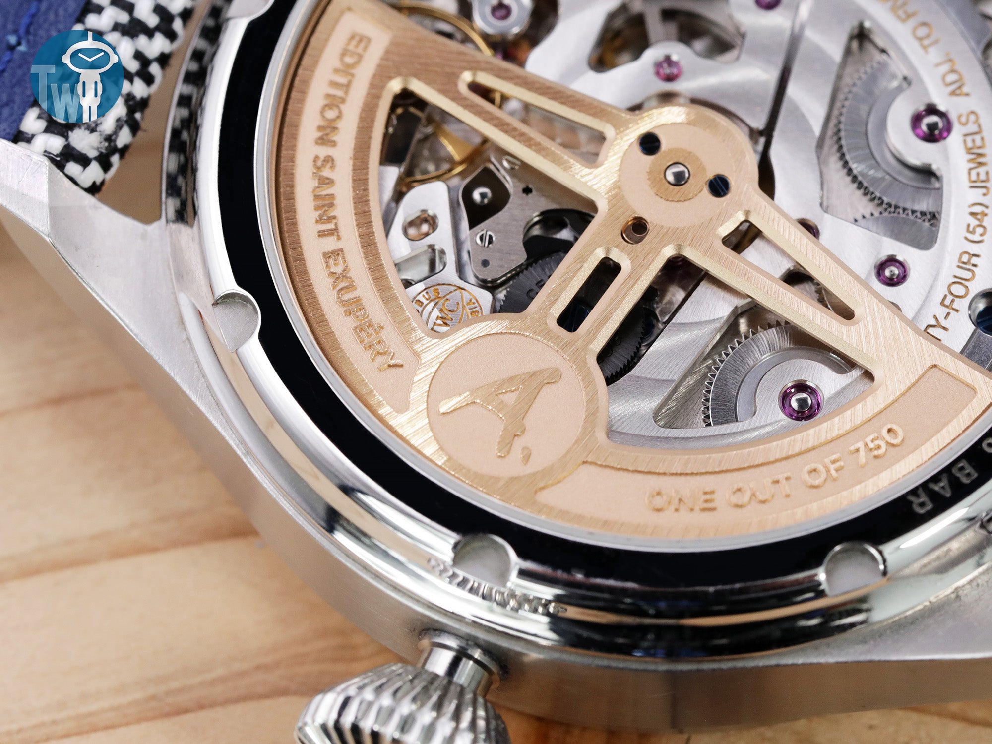 strapcode-watch-bands-Watch-Movement_IWC-Perpetual-503801_Focus-Logo-A