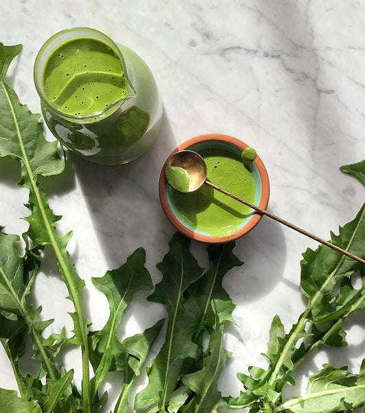 Dandelion green dressing