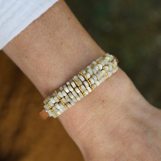 Hand Stitched Labradorite Buddha Clasp Bracelet – Dandelion Jewelry
