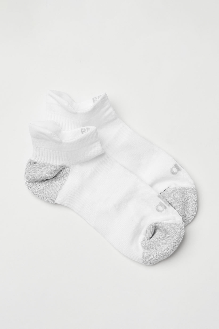 Alo Yoga - Women's Pivot Barre Sock - Powder Blue