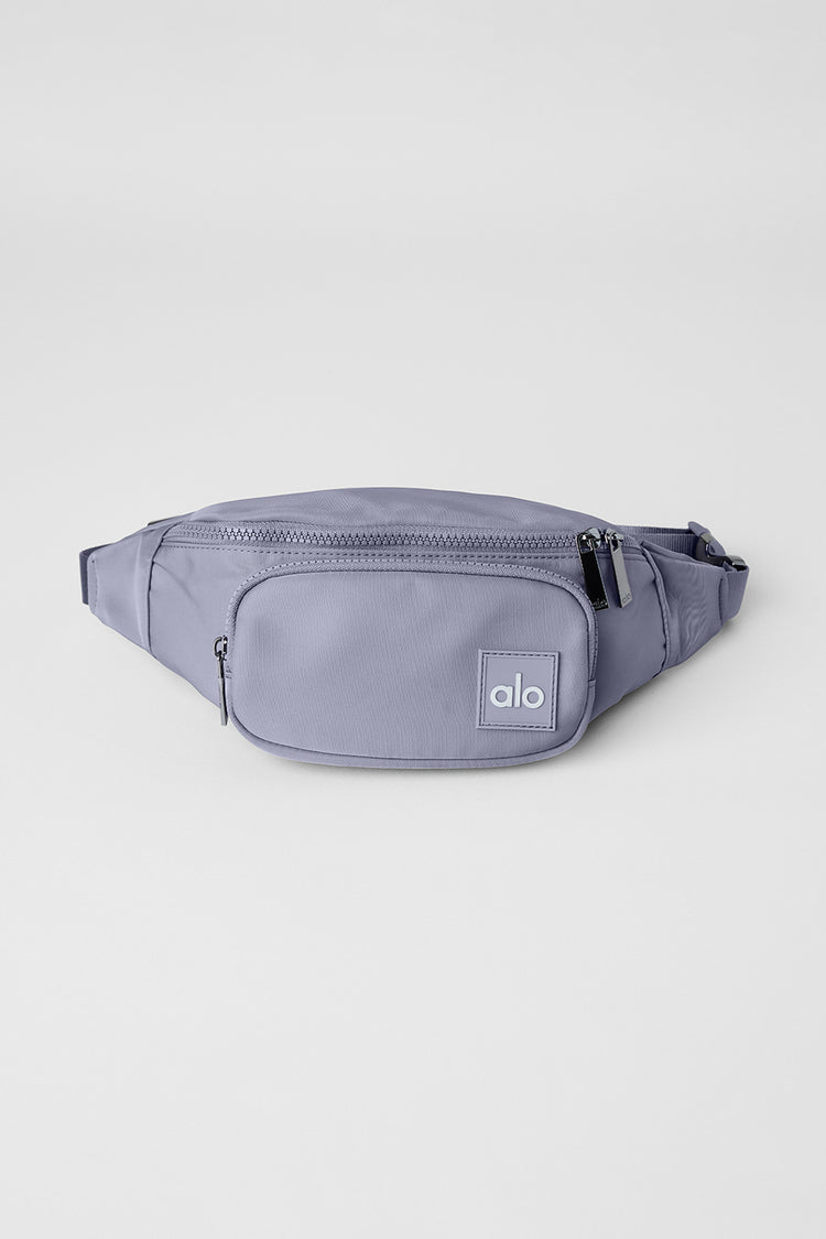 Explorer Fanny Pack Fog Alo Yoga