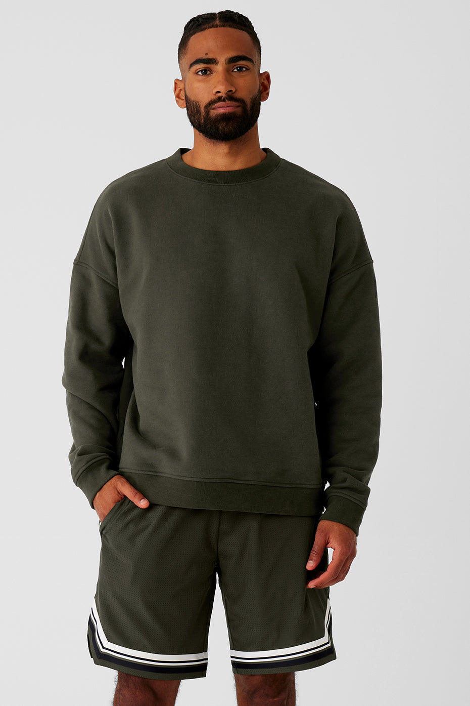Alo Yoga Women's Soho Pullover, Midnight Green, X-Small : :  Clothing, Shoes & Accessories