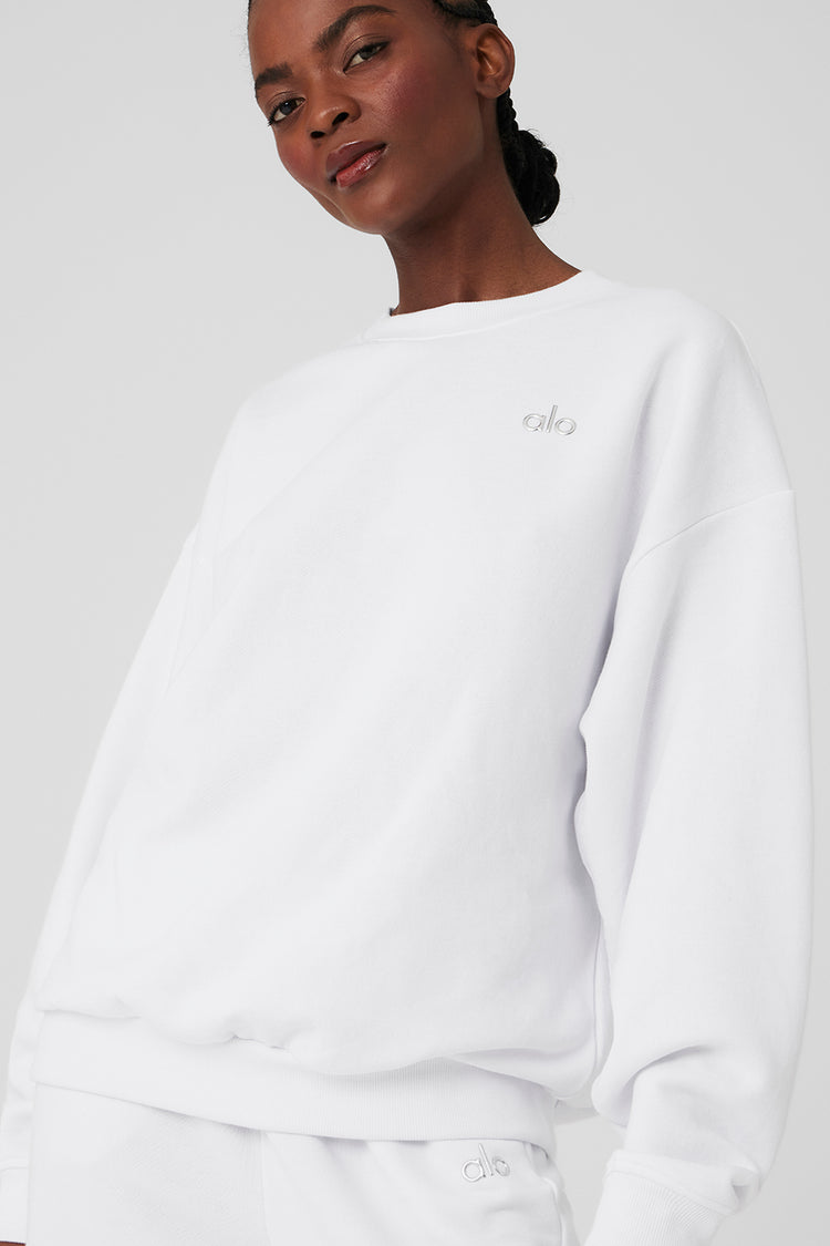 Accolade Crewneck Neck Pullover Top in White, Size: Medium | Alo Yoga