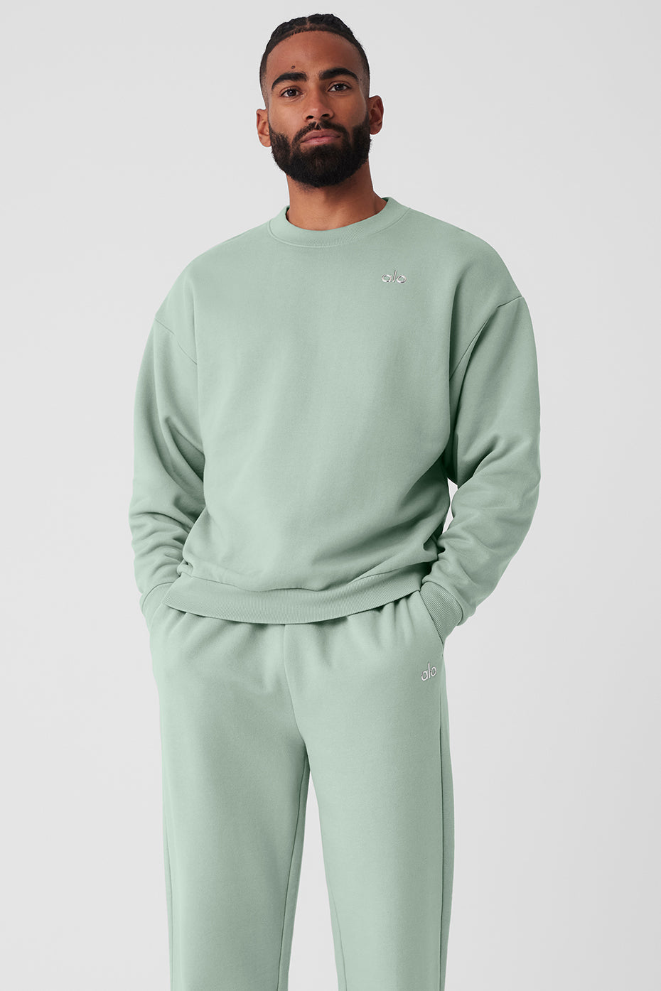 Accolade Crew Neck Pullover - Icy Sage