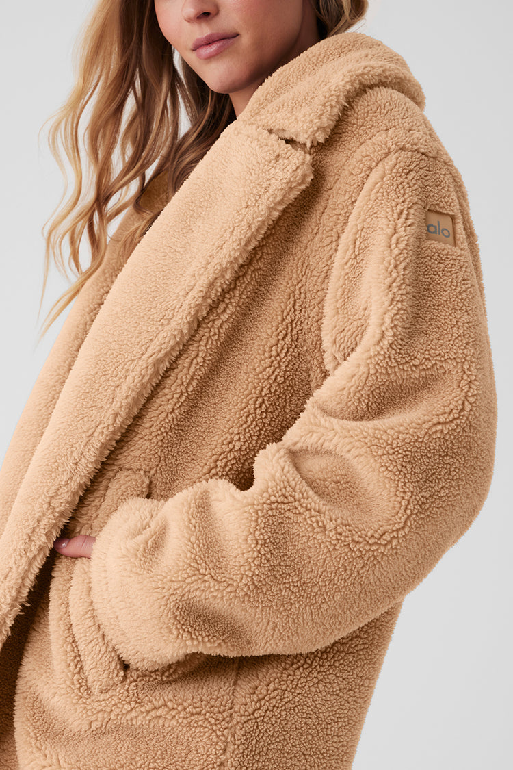 Oversized Sherpa Trench - Camel  Alo yoga, Jackets, Simple winter outfits