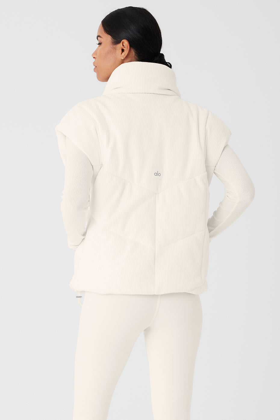 Ribbed Velour Mountain Side Puffer Vest - Ivory