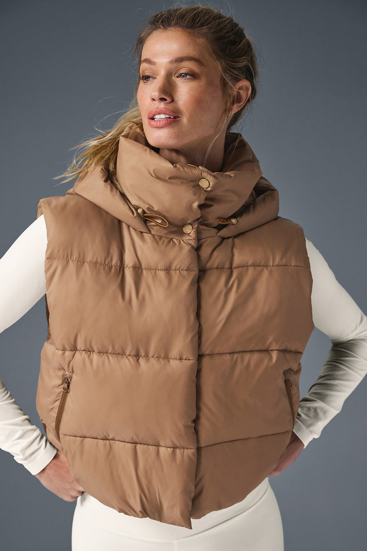 Gold Rush Puffer Vest - Toasted Almond | Alo Yoga
