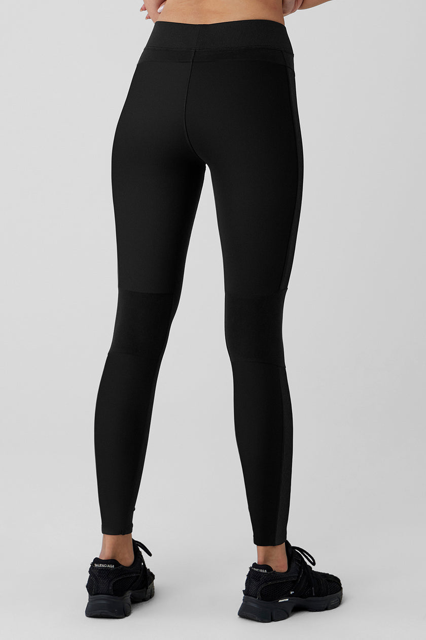 ALO Yoga, Pants & Jumpsuits, Alo Yoga Graphic Alosoft Flow Leggings Size  Small Zinc Heatherwhite Nwt