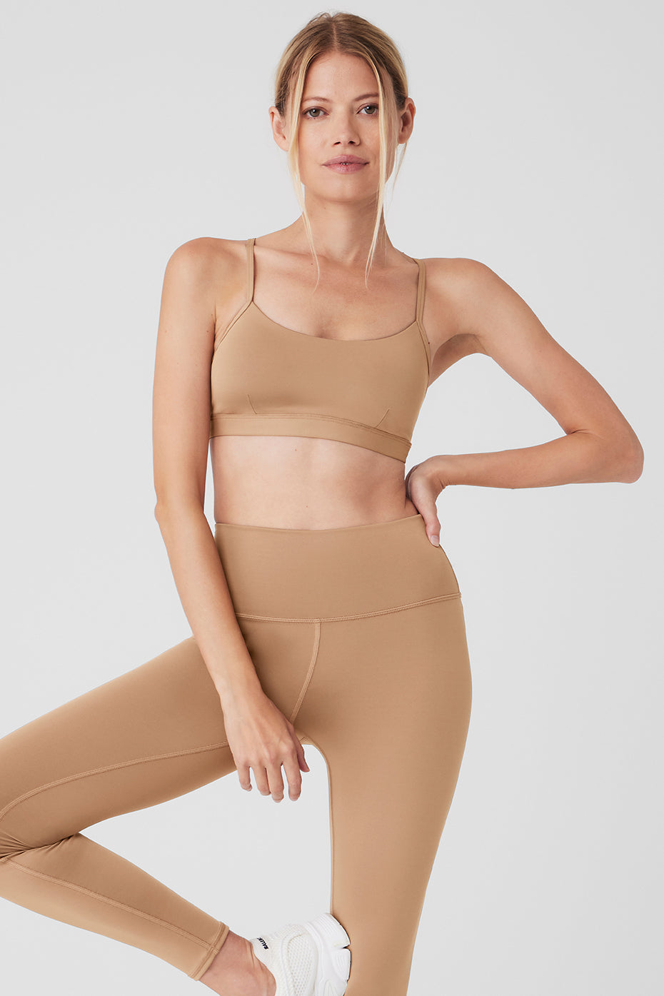 Alo Electric Sports Bra and Legging