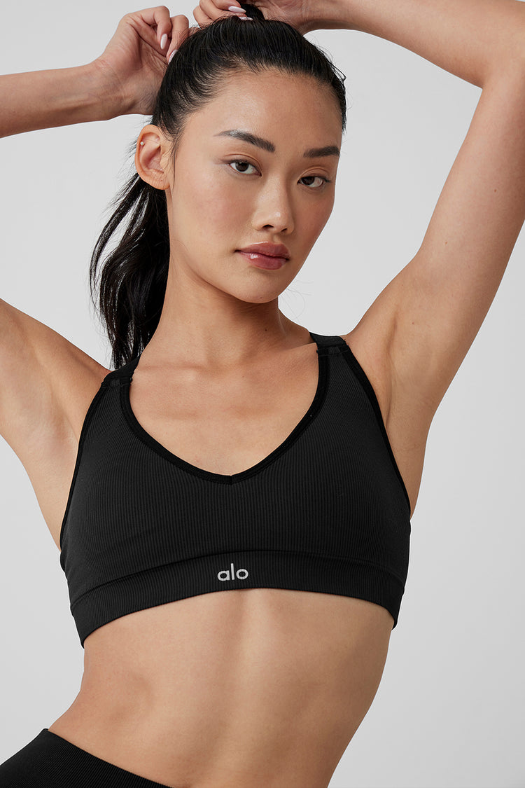 Black Seamless Sports Bra