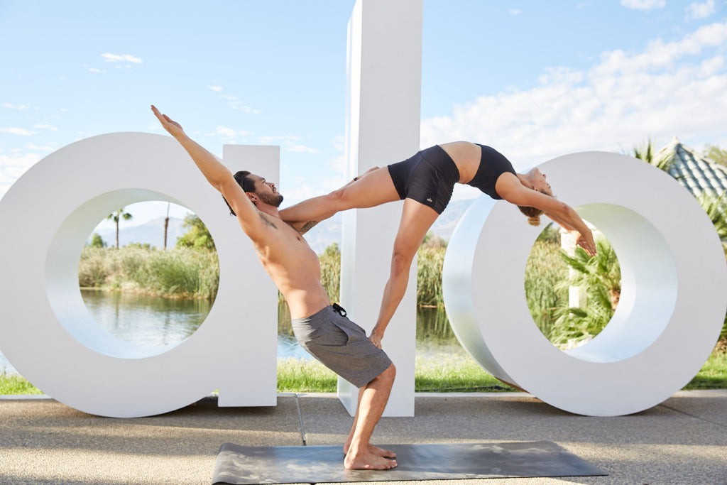 We Brought 40 Yogis To The Desert Alo Yoga