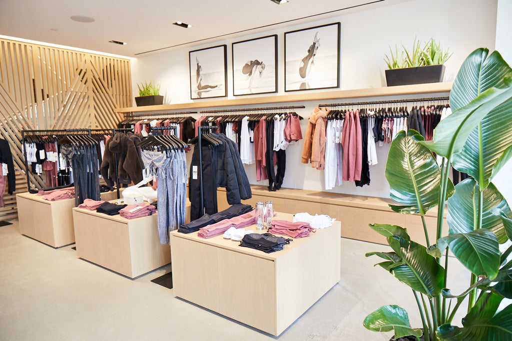 Alo Yoga Store Opens in Santa Monica