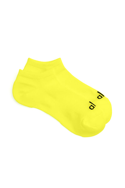 Alo Yoga Women's Everyday Sock - Highlighter/Black. 2