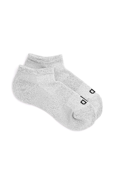 Alo Yoga Women's Everyday Sock - Athletic Heather Grey/Black. 3