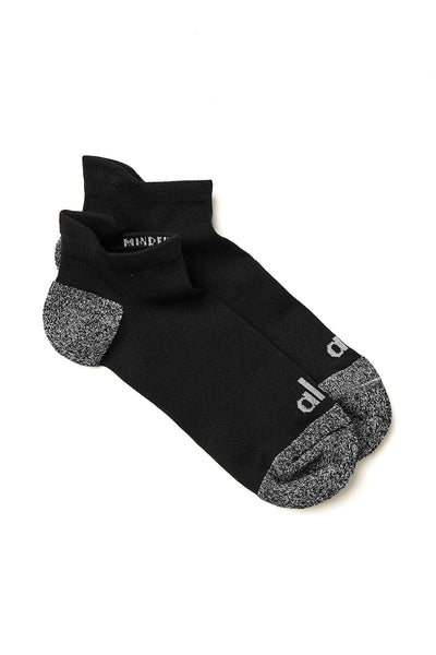 Alo Yoga Men's Performance Tab Sock - Black/Dove Grey. 2