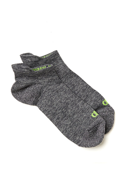 Alo Yoga Men's Performance Tab Sock - Dark Grey Heather/Highlighter. 1