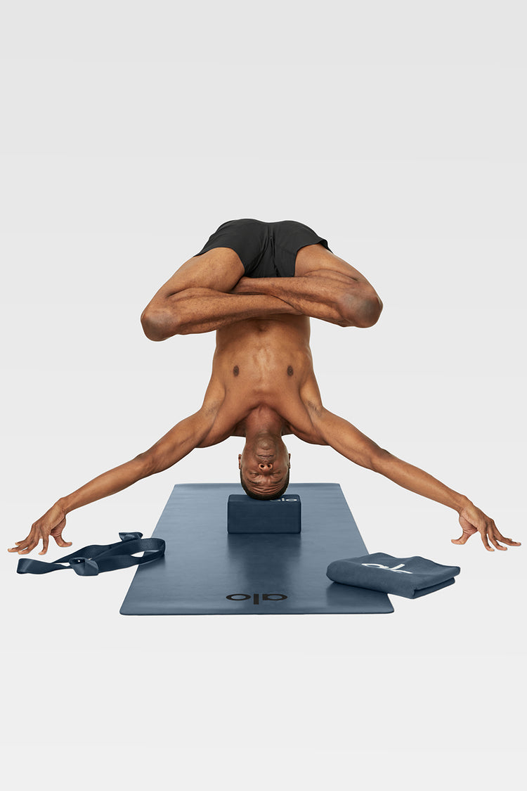  Alo Yoga Uplifting Yoga Block, Bright Aqua/Silver, One Size :  Sports & Outdoors