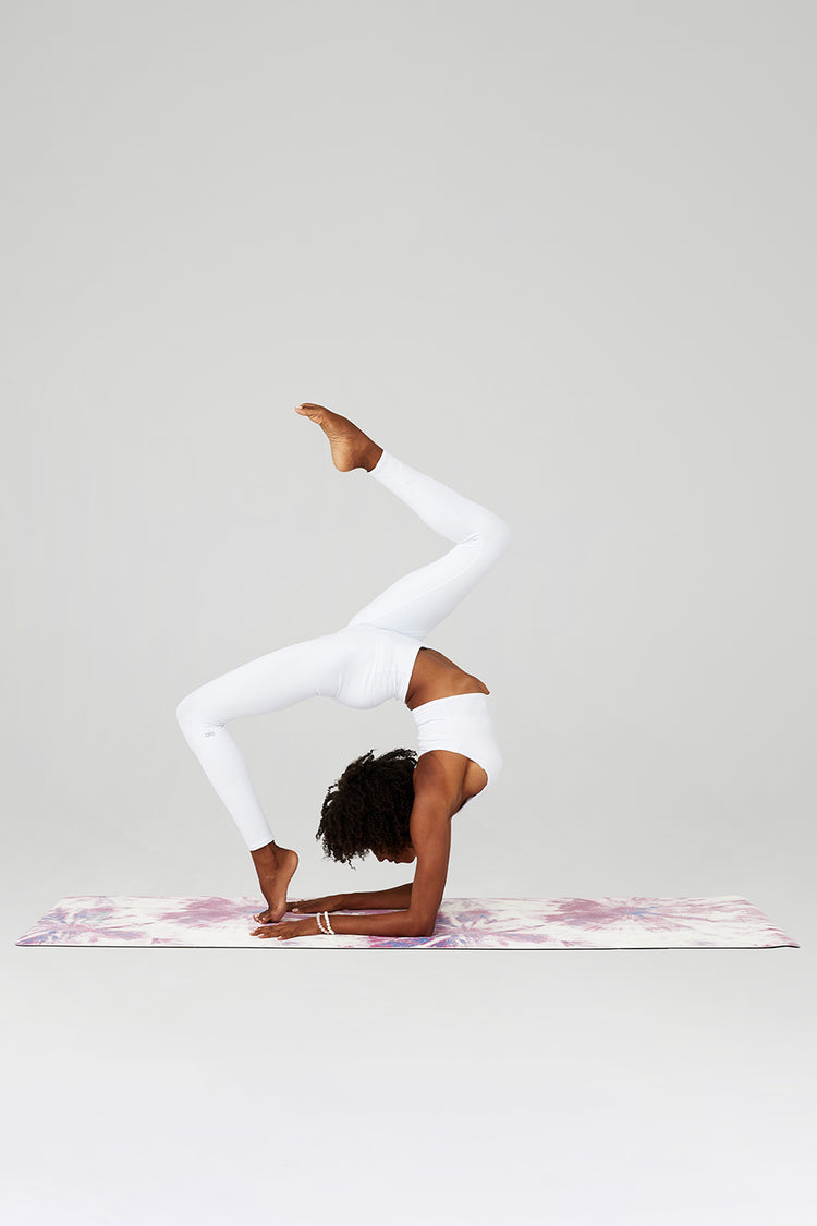 Alo Yoga Warrior Mat in Smoky Quartz - Authentic