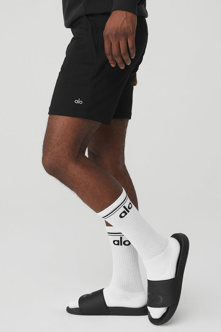Alo Yoga Unisex Throwback Socks In White/black