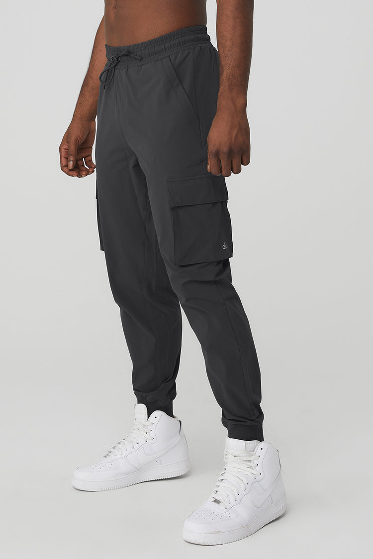 Alo Yoga Cargo Division Field Pant in Black for Men