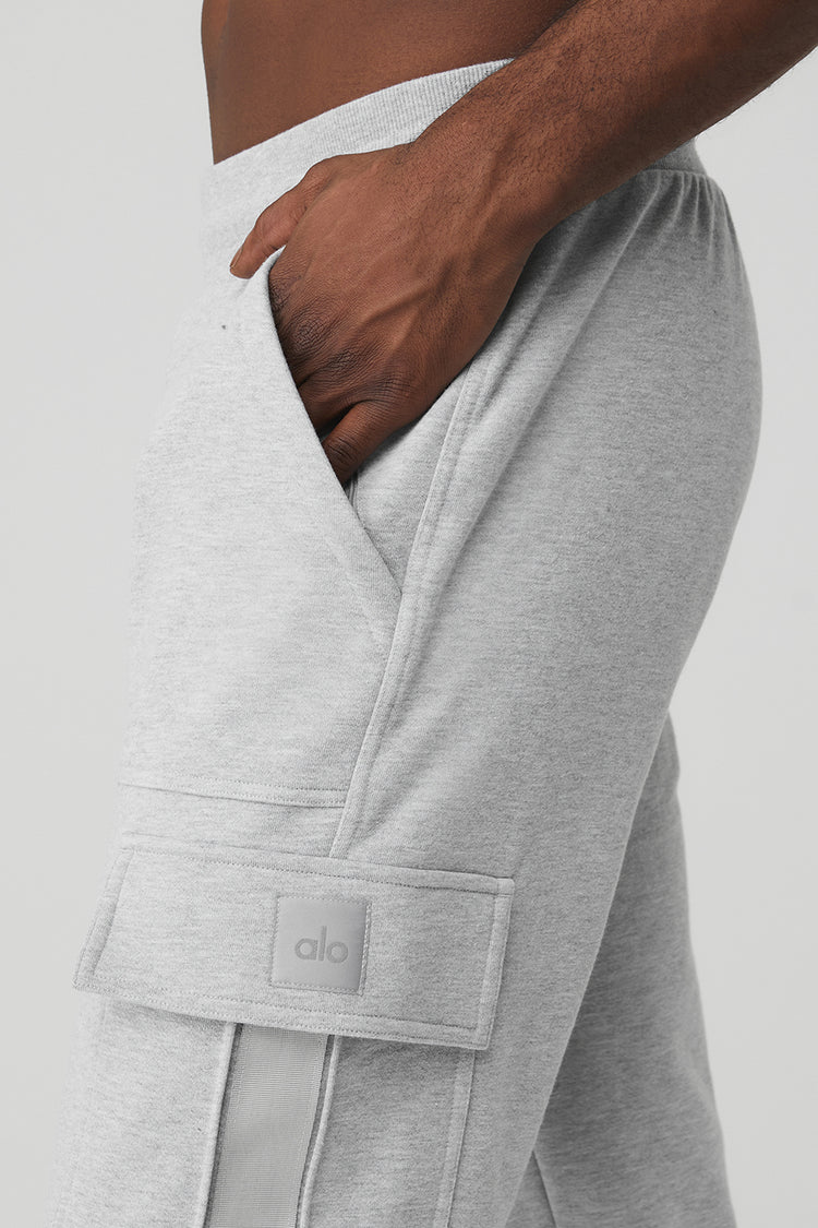 alo Accolade Sweatpant in Athletic Heather Grey